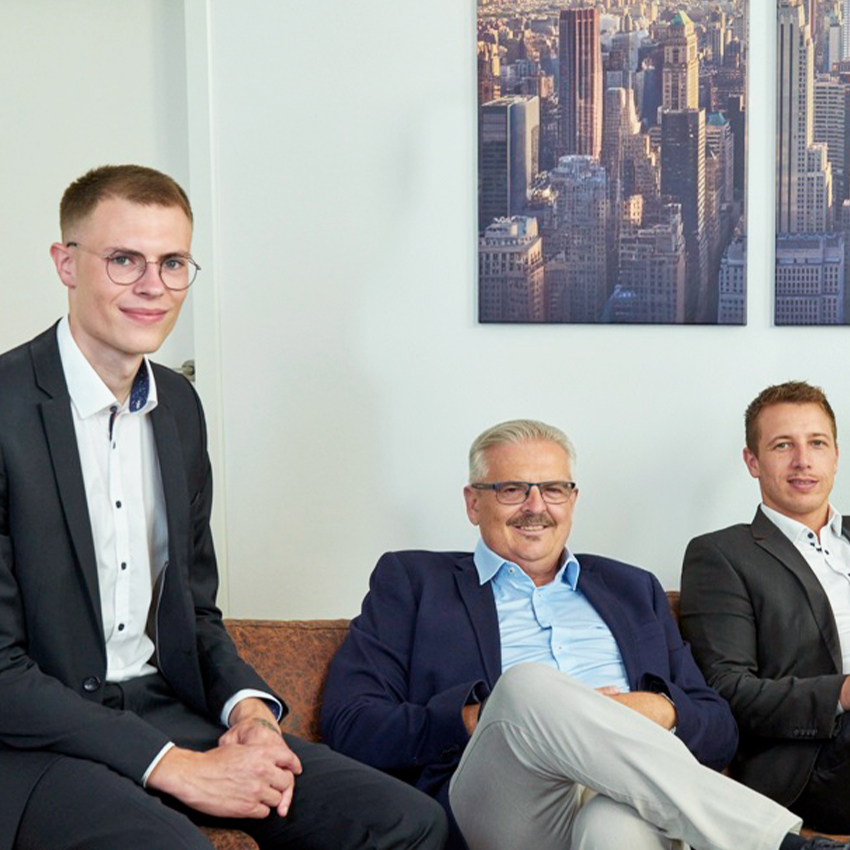 Zurich Versicherungsagentur Finanzplanung Puglio&Freund Inh.J.Puglio e.K.