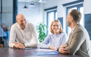 selbststaendiger-vermittler_352x220_2022_05 selbststaendiger-vermittler_352x220_2022_05