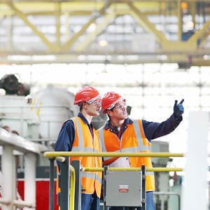 arbeiter-in-fabrik_300x300_2024_07 arbeiter-in-fabrik_300x300_2024_07