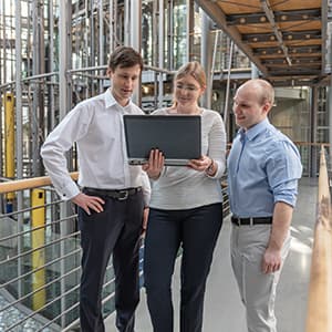 ausbildung-it_300x300_2020_11 ausbildung-it_300x300_2020_11