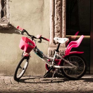 Abgestelltes Kinderrad