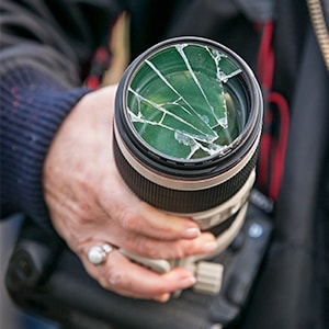 kameraglas-zersprungen_300x300_2021_11 kameraglas-zersprungen_300x300_2021_11