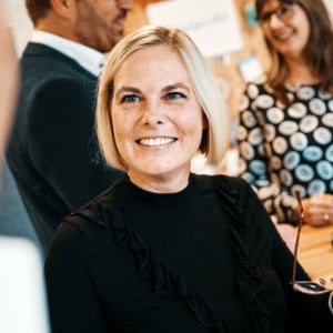 Zurich Teams 144_ret_300x300 lächelnde Frau