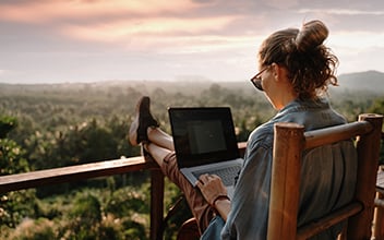 rlv-work-and-travel_352x200_2024_10