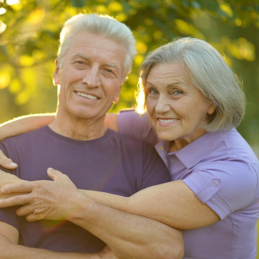 Zufriedenens älteres Paar