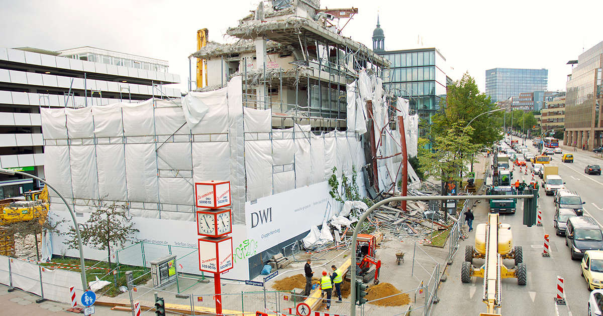 unzureichend-abgesicherte-baustelle_1200x630_2021_06