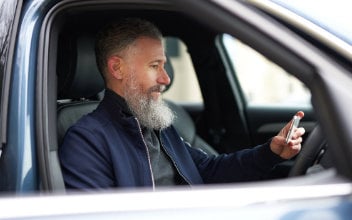 voll-und-teilkaskoversicherung_352x220_2022_01 voll-und-teilkaskoversicherung_352x220_2022_01