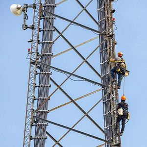 zwei-maenner-mast_300x300_2025_06