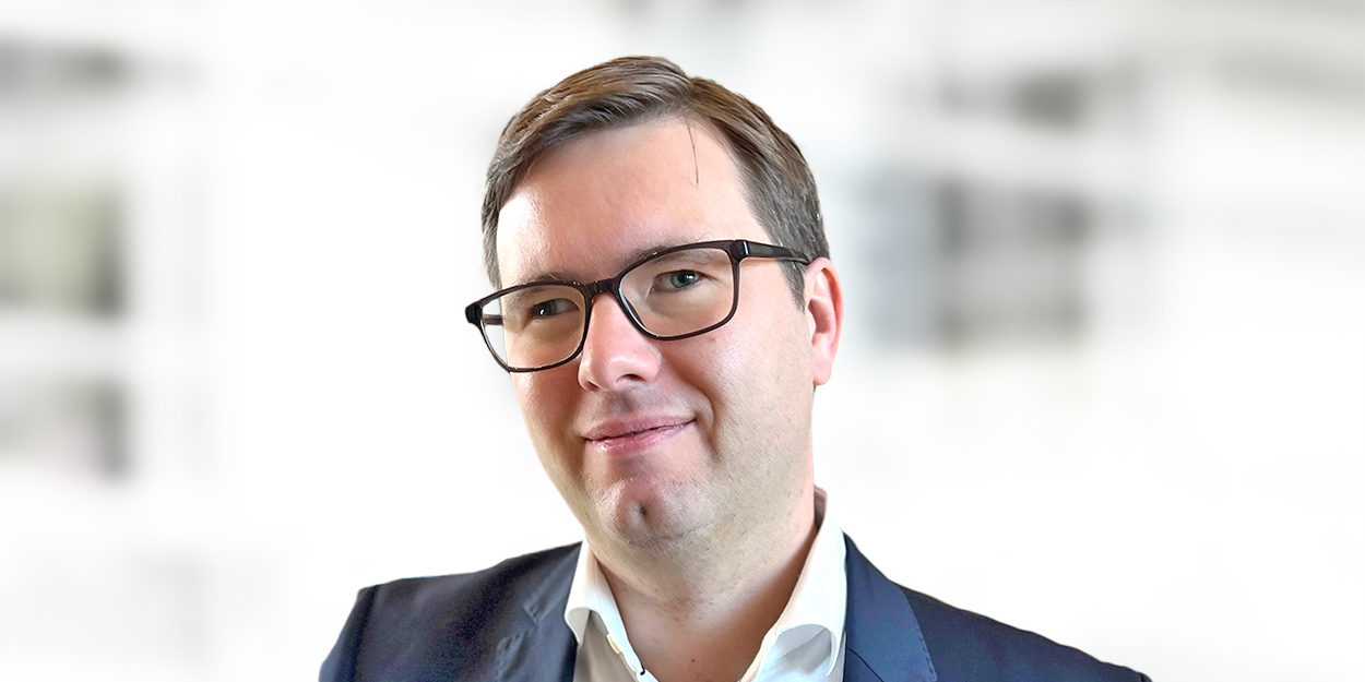 Dr. Alexander Schmidt