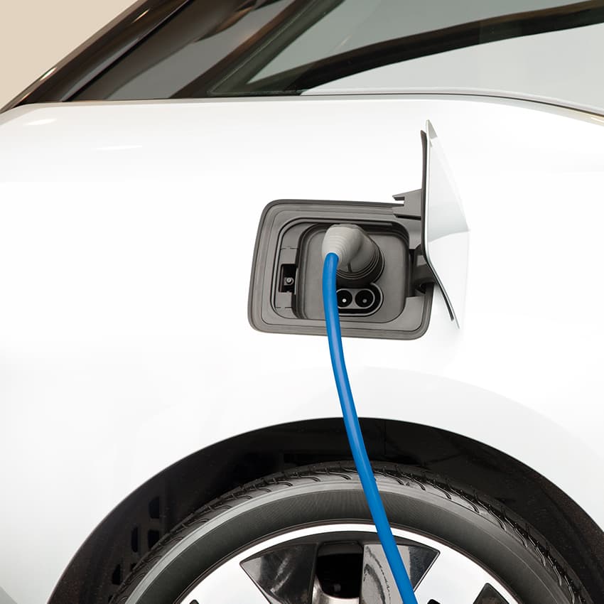 e-auto-versicherung_850x850_2023_09 e-auto-versicherung_850x850_2021_02