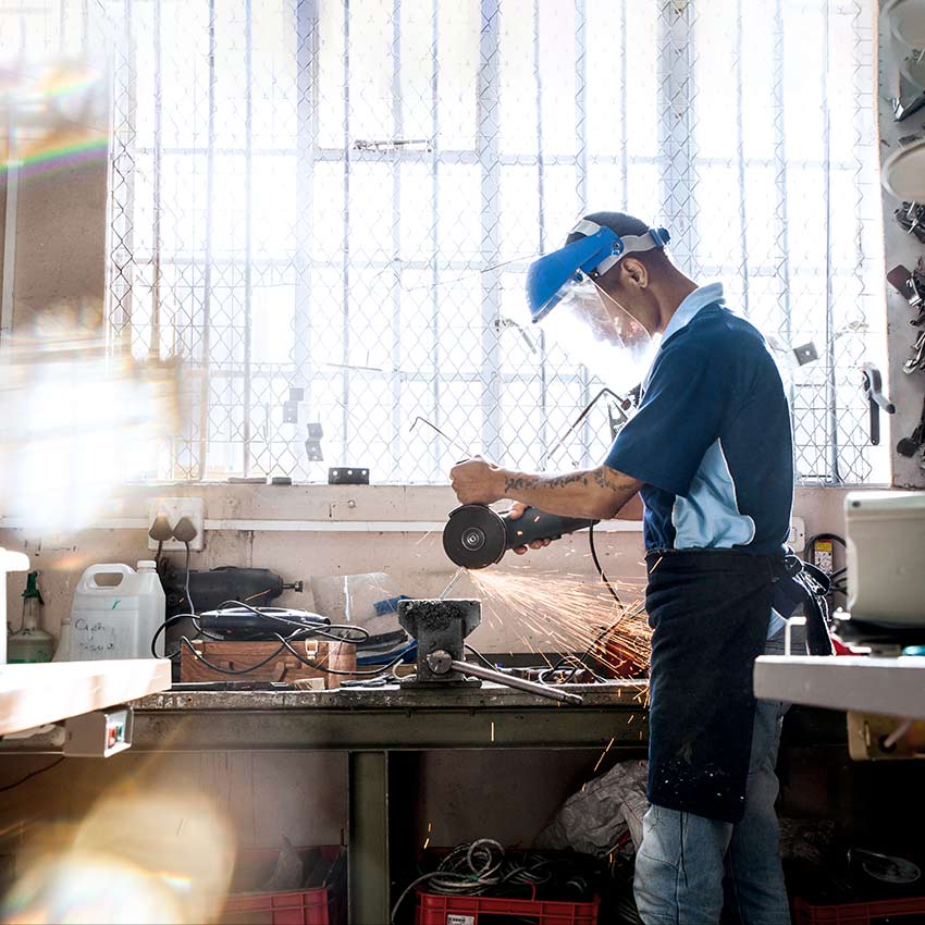 Handwerker am schleifen