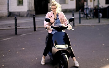 rollerversicherung_352x220_2021_11 rollerversicherung_352x220_2021_11