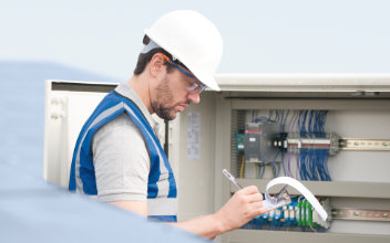 cybersicherheit-fuer-unternehmen_352x220_2022_01