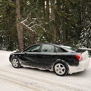 kfz-unfall-im-schnee_300x300_2021_12