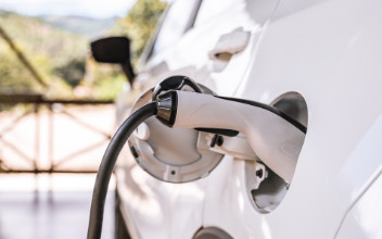 E-Auto beim Laden