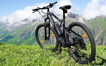 e-bike-versicherung_352x220_2021_11